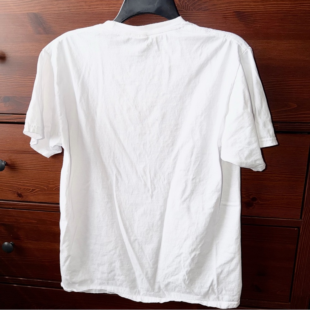 Preserve & Protect National Park Wildlife Wolf T-Shirt - Picture 3 of 3